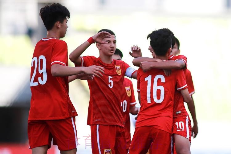 【不坠青云志】三球大捷 中国国少期待过招朝鲜 【不坠青云志】三球大捷 中国国少期待过招朝鲜